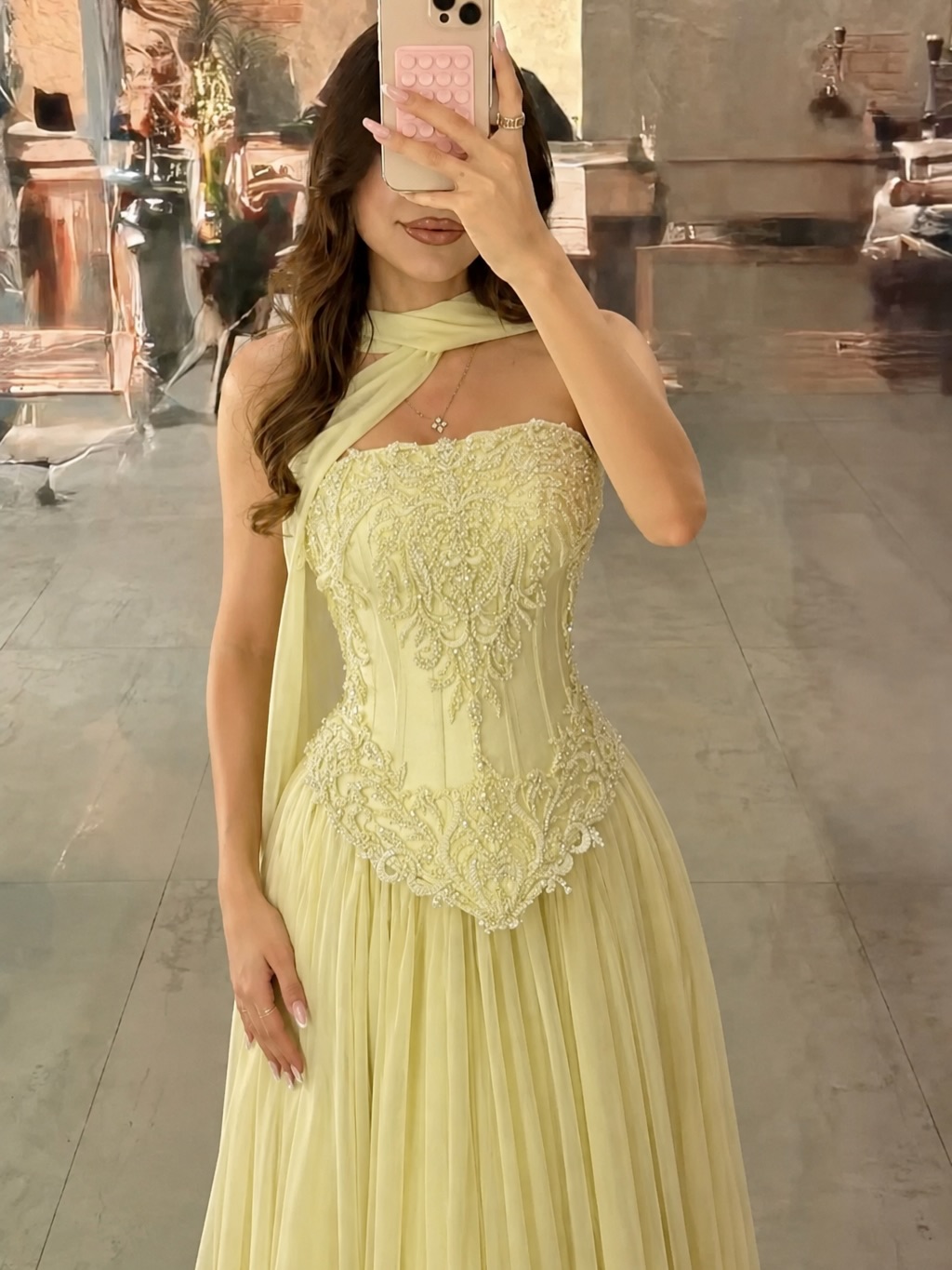 ชุดเดรสออกงานสีเหลืองเซ็กซี่แบ - Embroidery Yellow Dress บทวิจารณ์และราคา