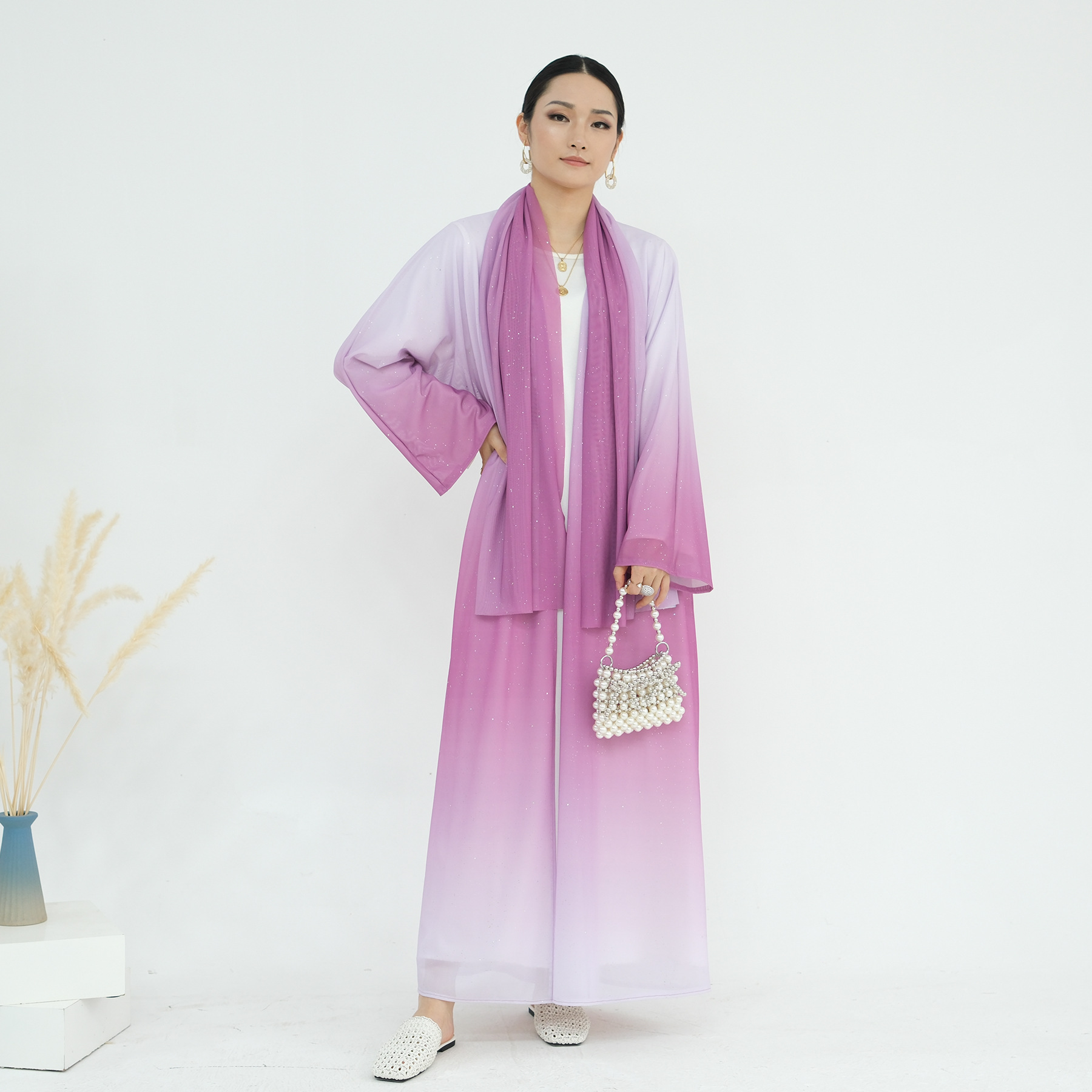 ชุดกิโมโนไล่เฉดสีสำหรับเทศกาลอ - Embroidery Kebaya บทวิจารณ์และราคา